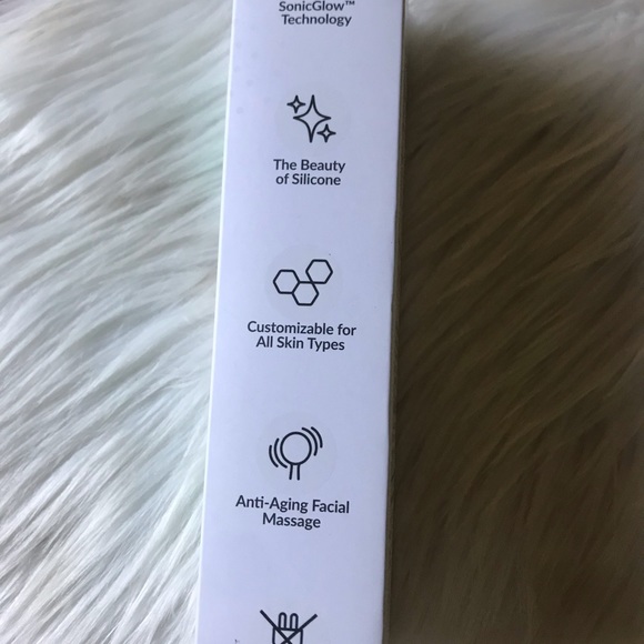 PMD Smart Clean Cleanser Device - Picture 5 of 9